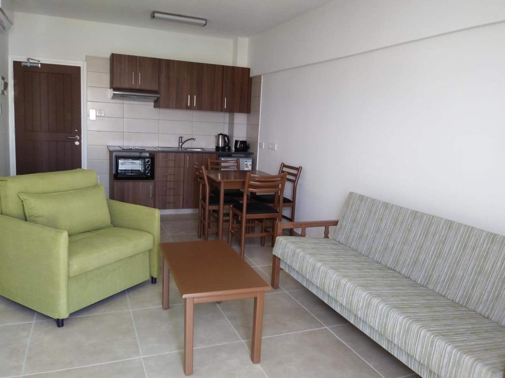 Livas Hotel Apartments