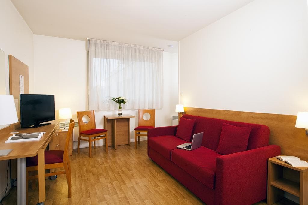 Sejours & Affaires Rennes Villa Camilla