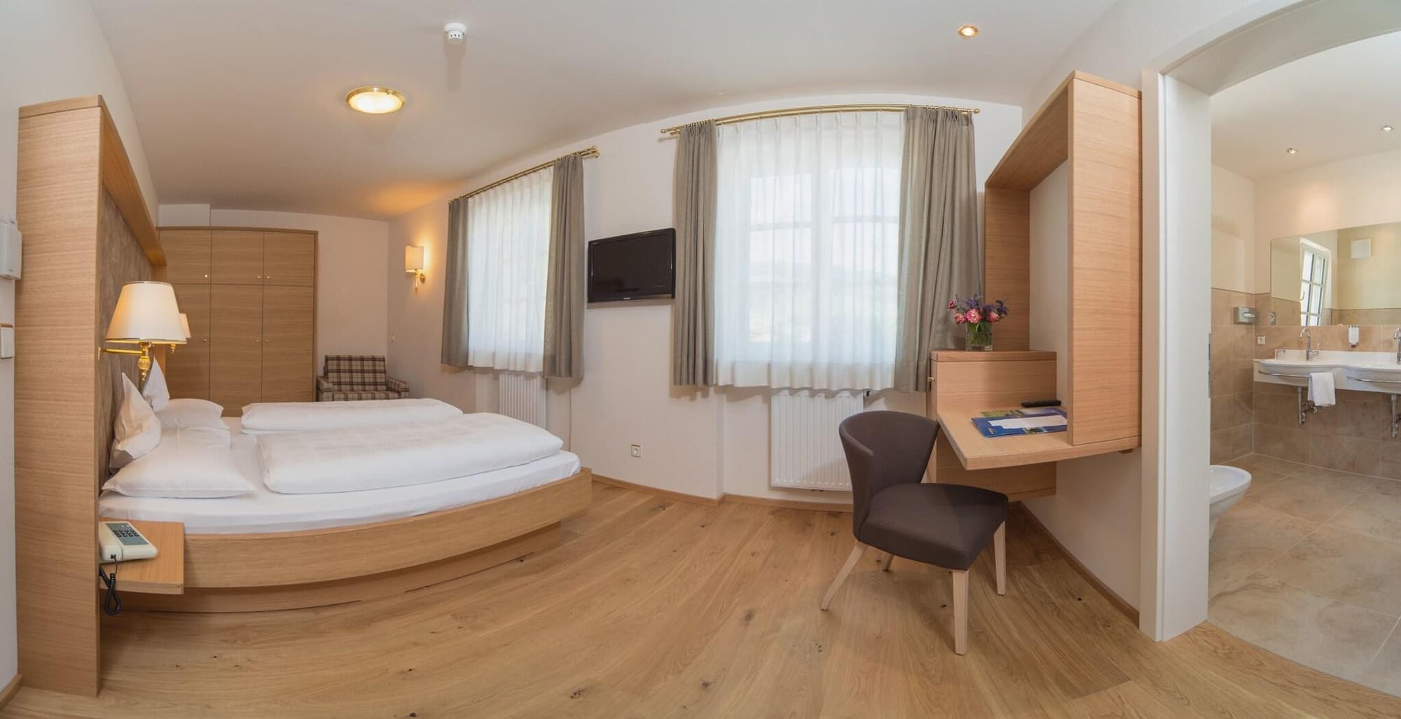 Park Hotel Bellevue