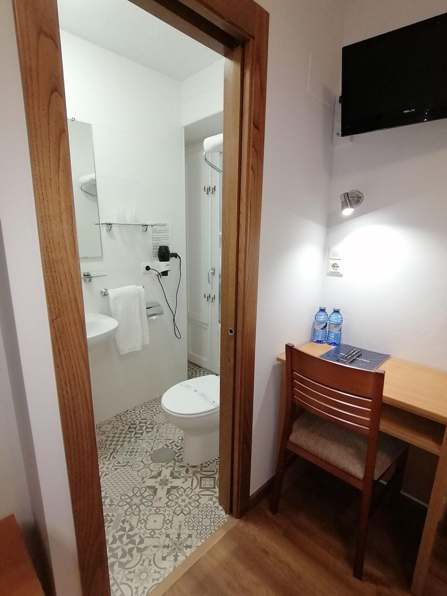 Anosa Casa
