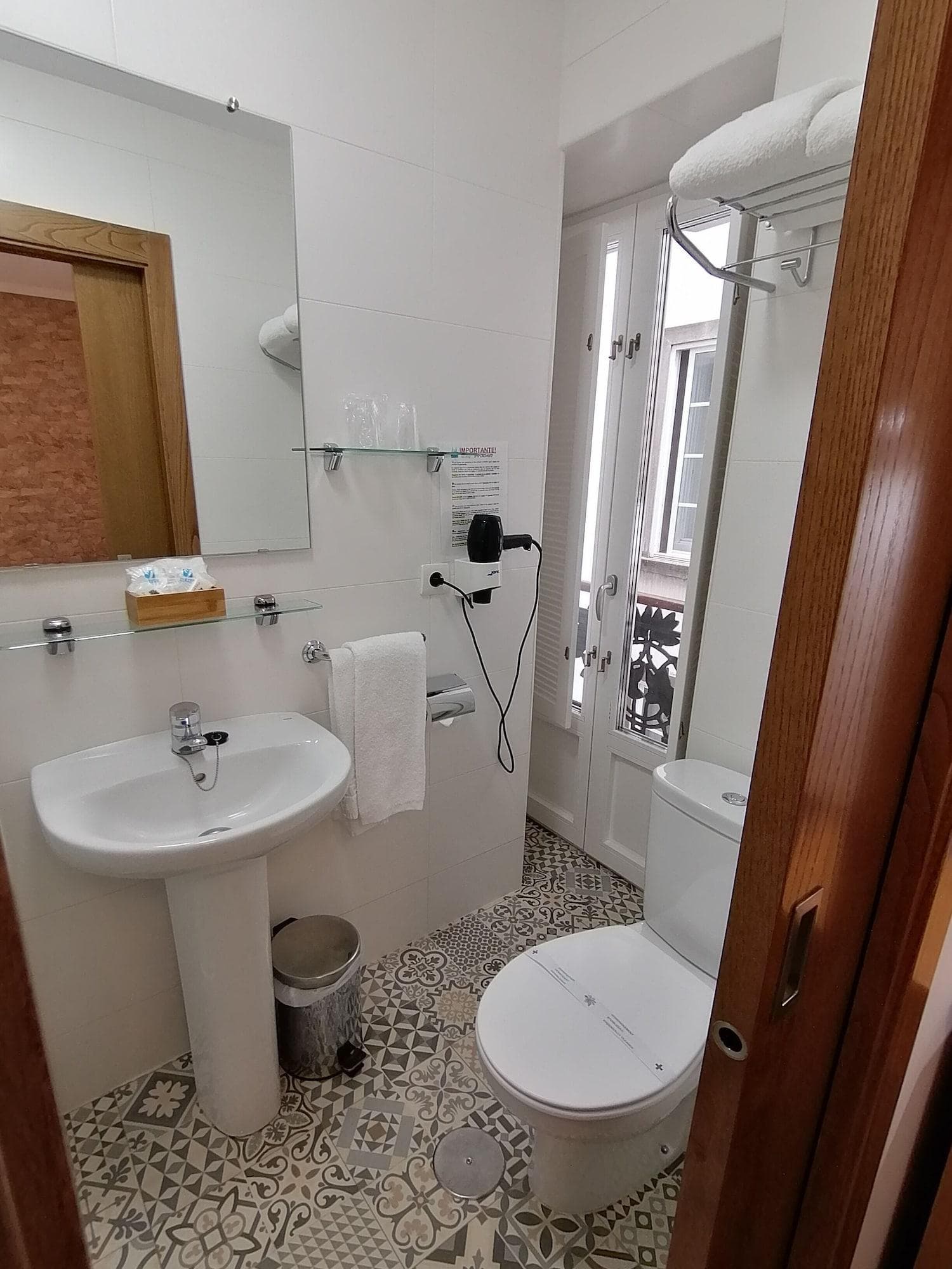 Anosa Casa
