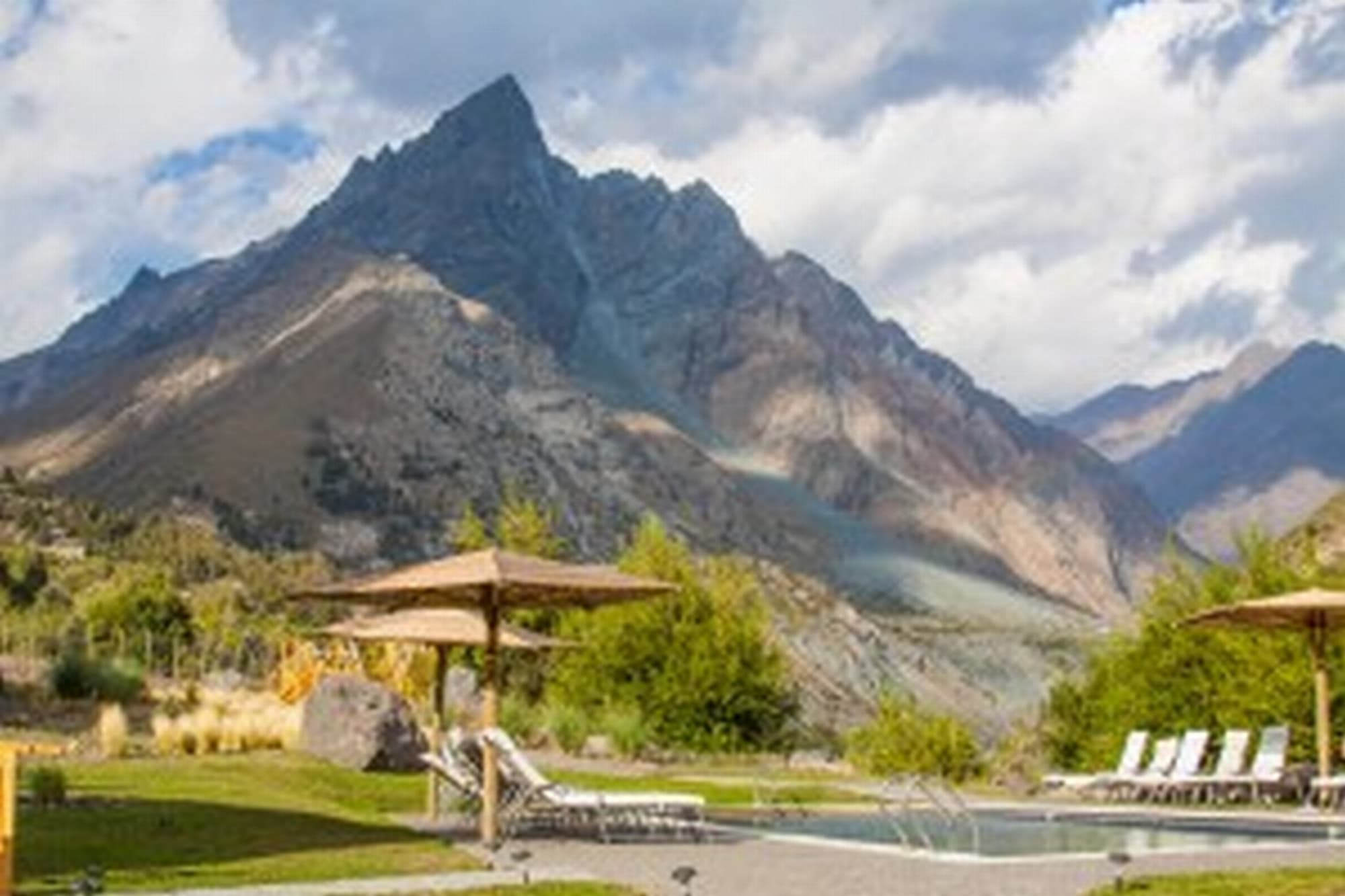 Noi Puma Lodge
