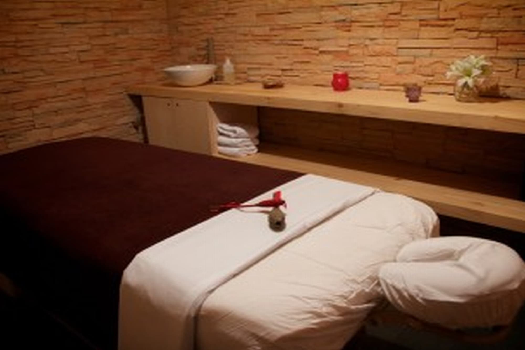 Noi Puma Lodge