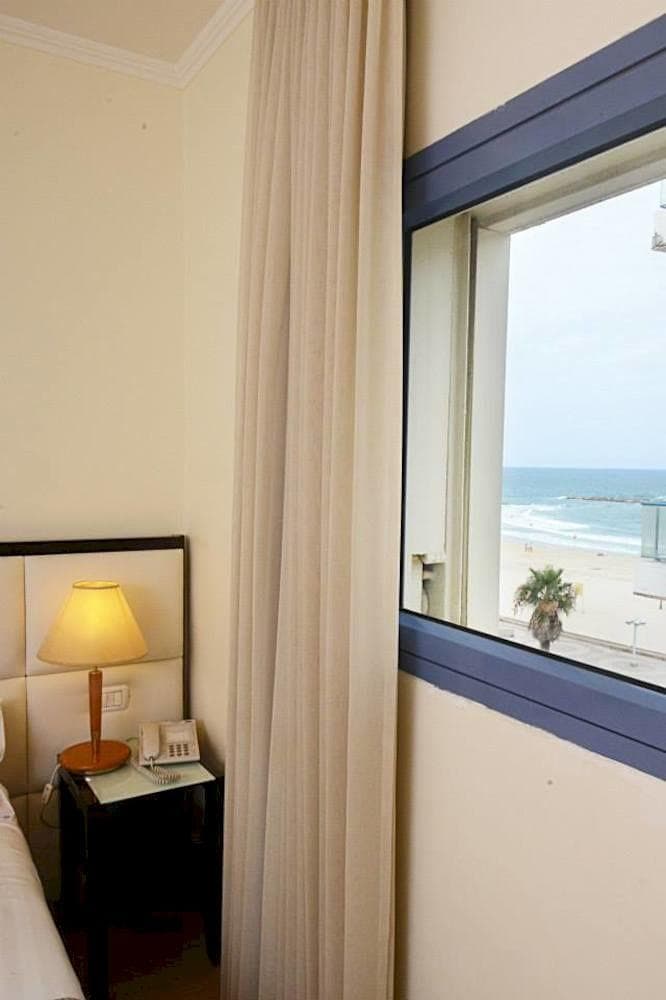 Abratel Suites