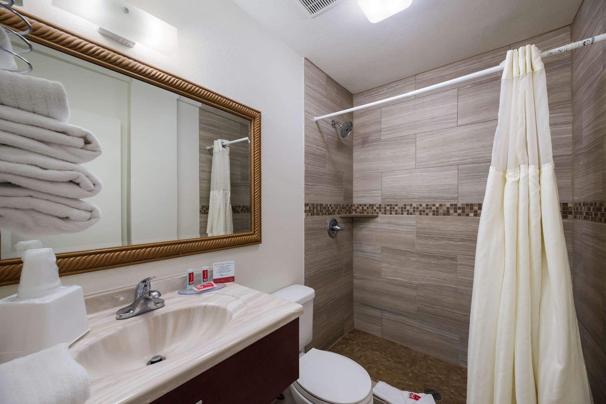 Econo Lodge Inn and Suites Williams - Grand Canyon