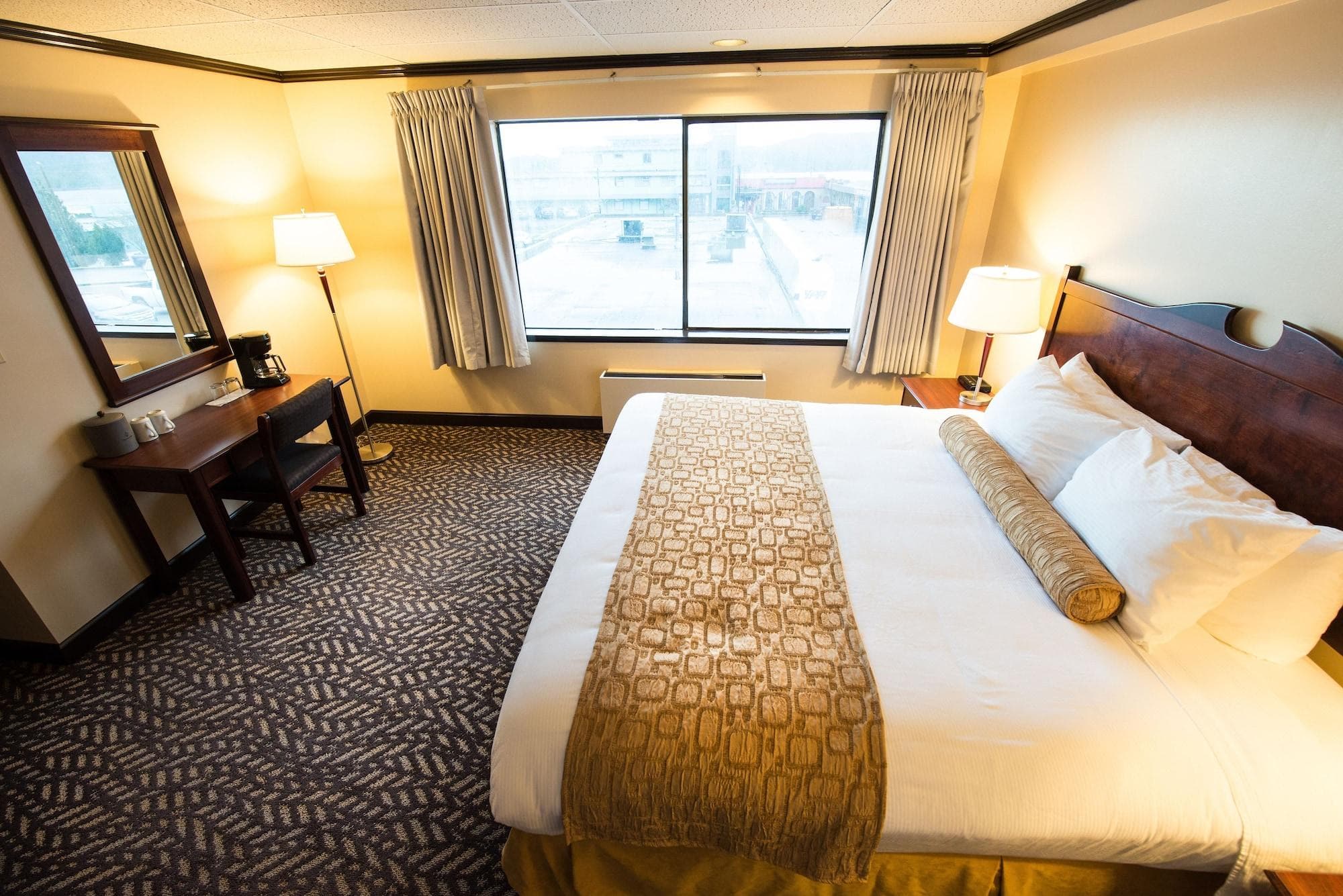 Prestige Prince Rupert, Room