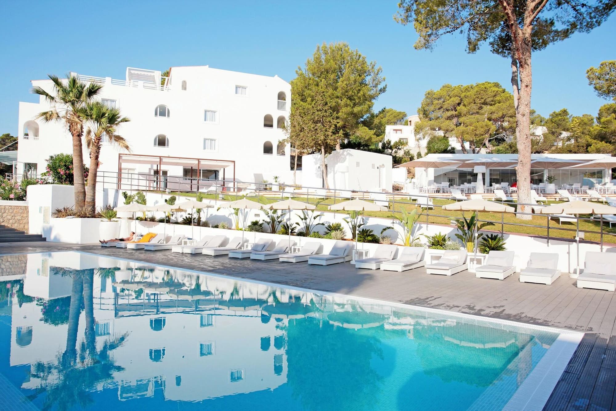Grupotel Ibiza Beach Resort. Adults Only
