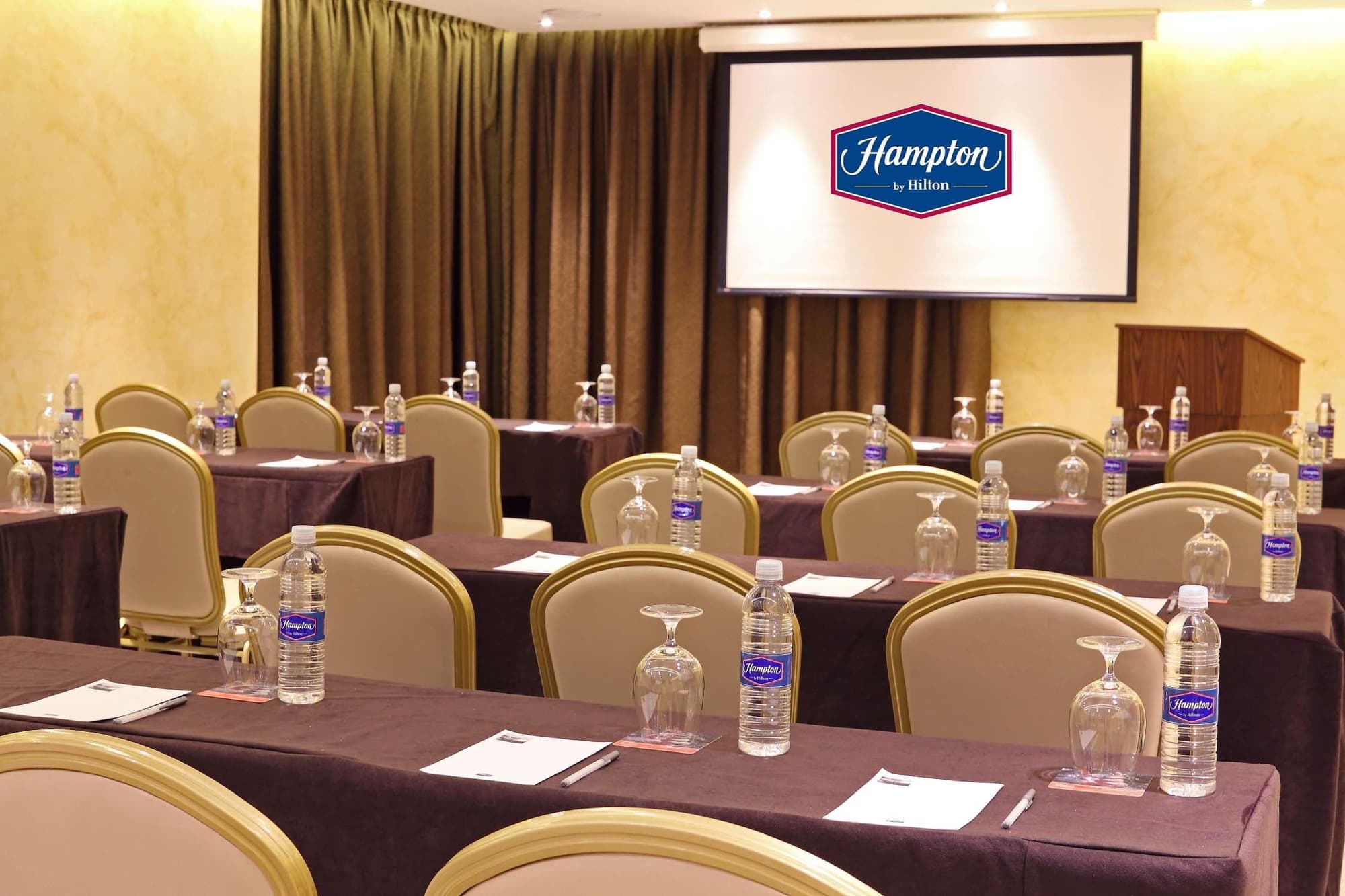 Hampton By Hilton Panama