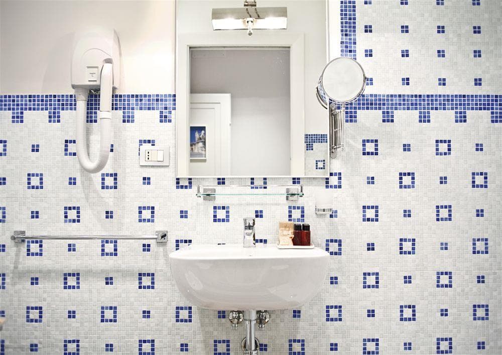 Piazza Di Spagna Prestige Hotel