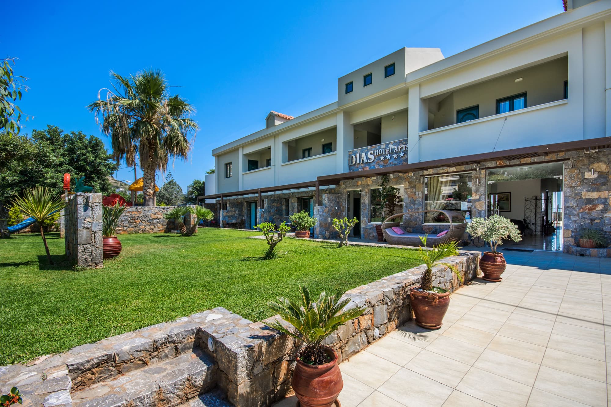 Dias Hotel & Apts