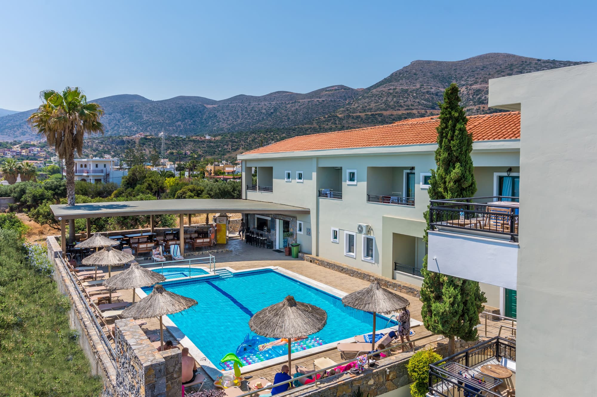 Dias Hotel & Apts