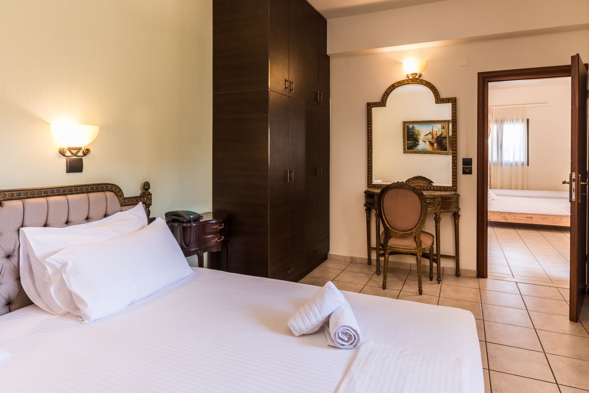 Dias Hotel & Apts
