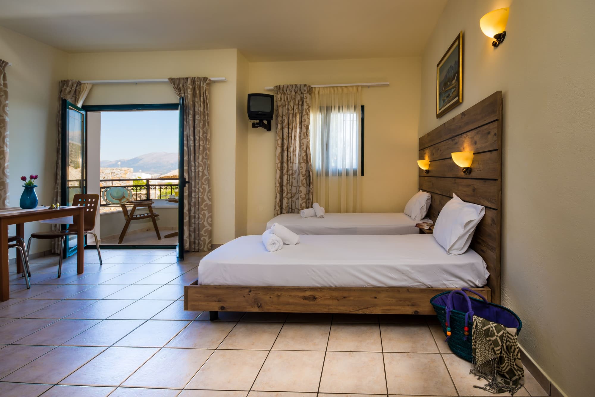 Dias Hotel & Apts