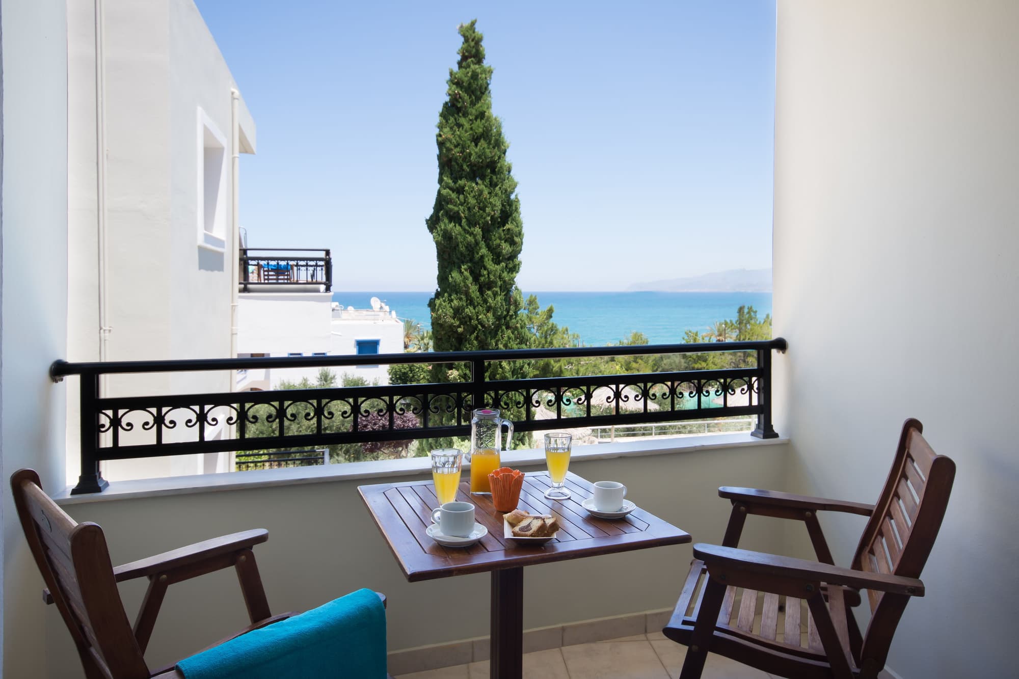 Dias Hotel & Apts