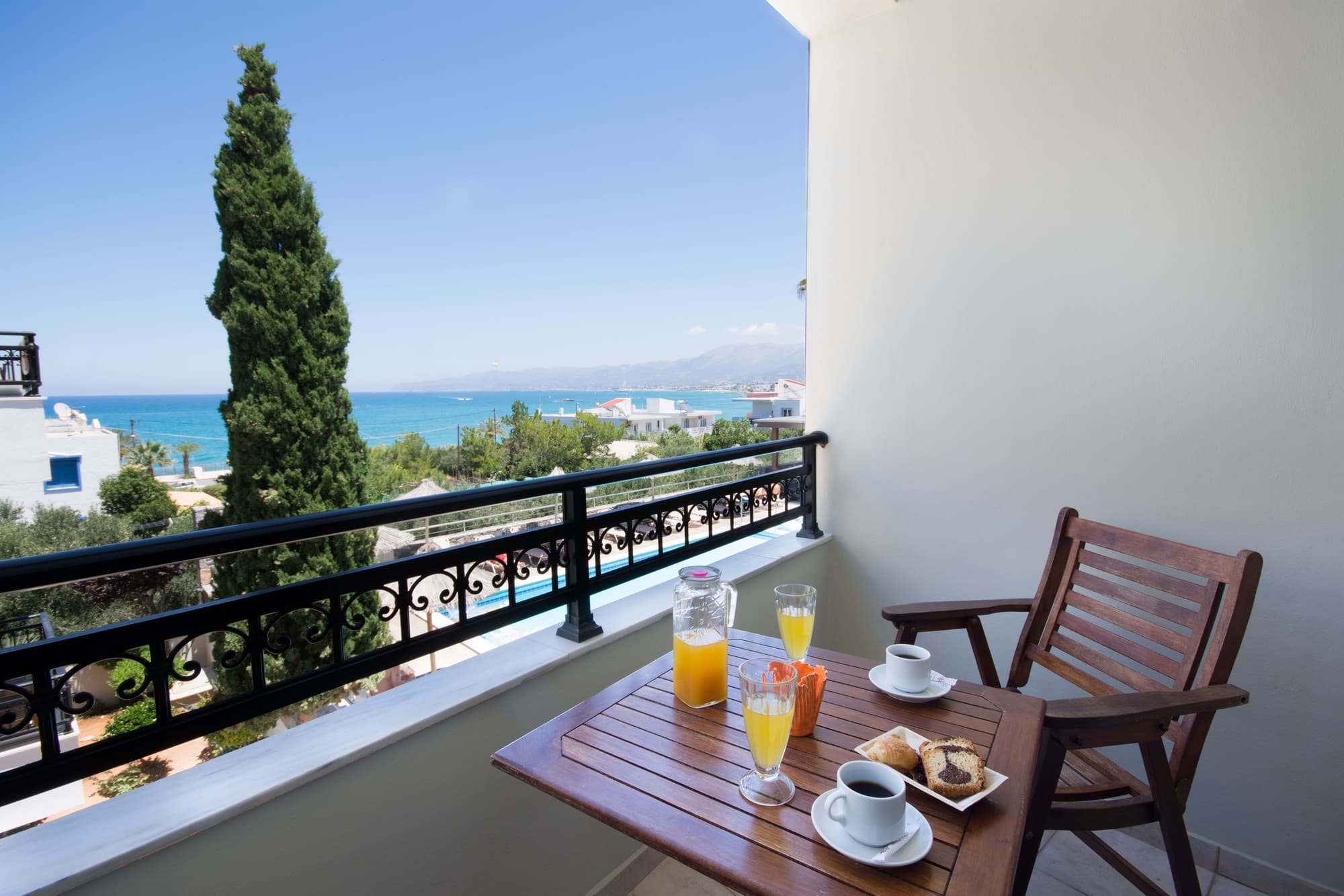 Dias Hotel & Apts