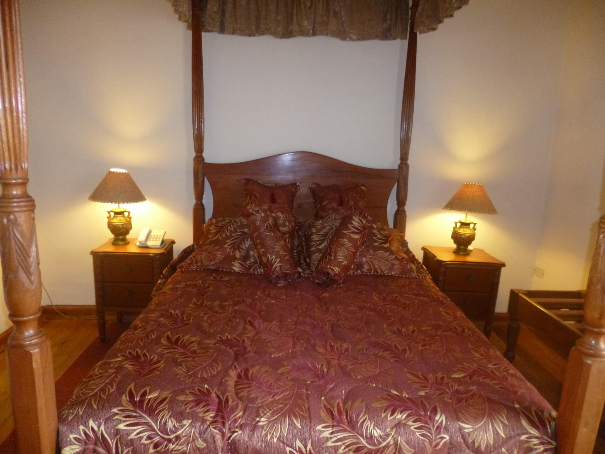 Midori Hotel