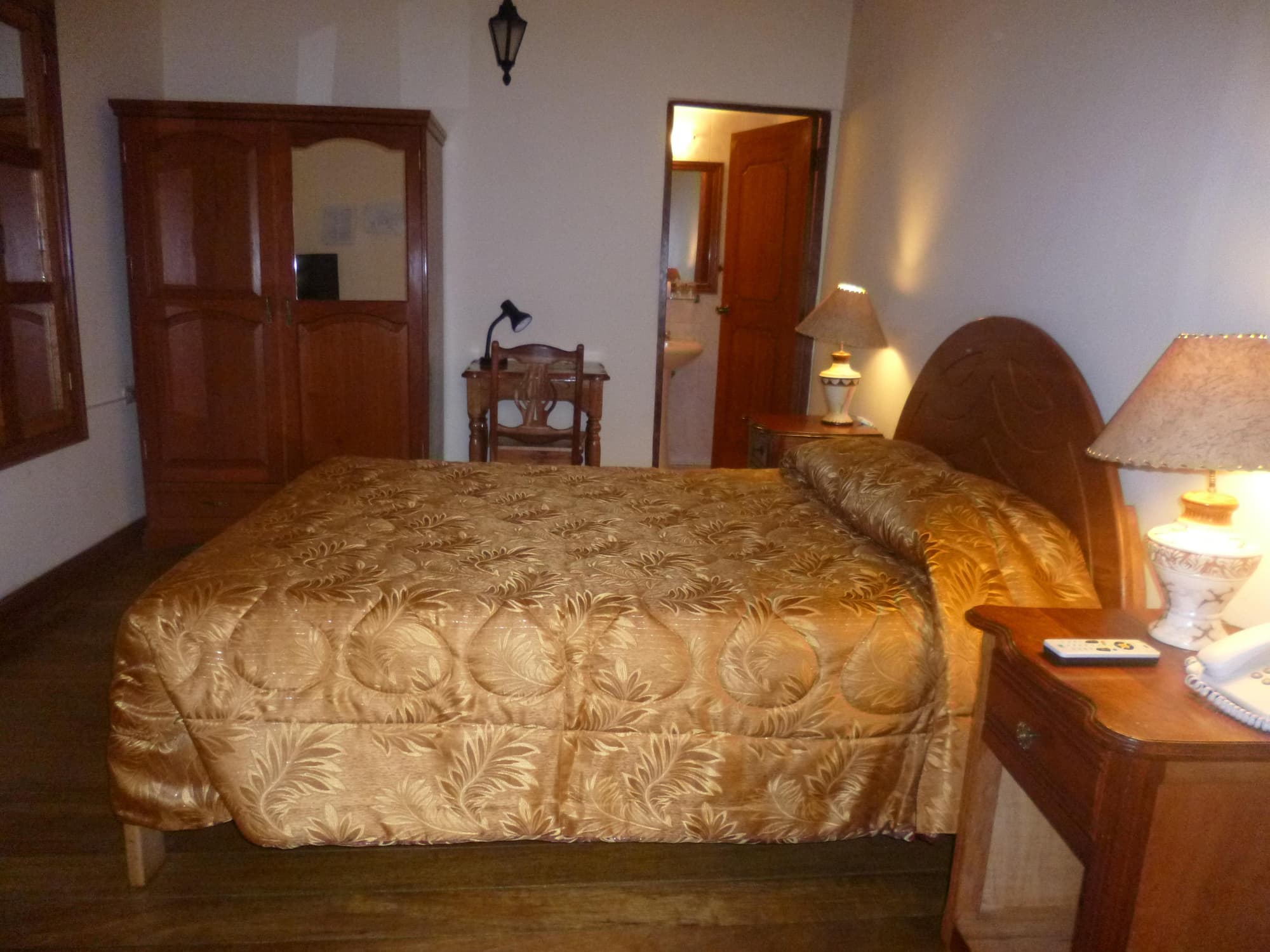 Midori Hotel
