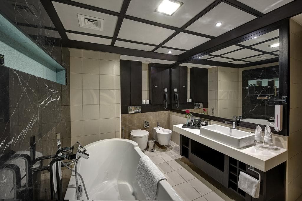 Raintree Rolla Hotel