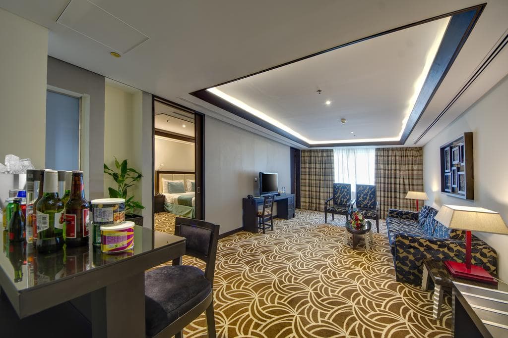 Raintree Rolla Hotel