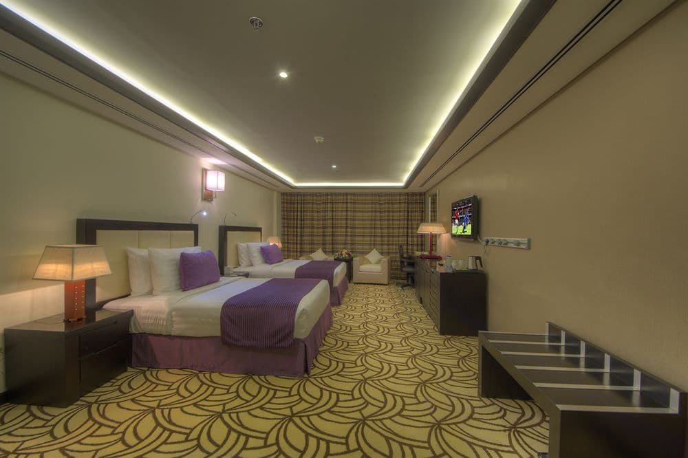 Raintree Rolla Hotel