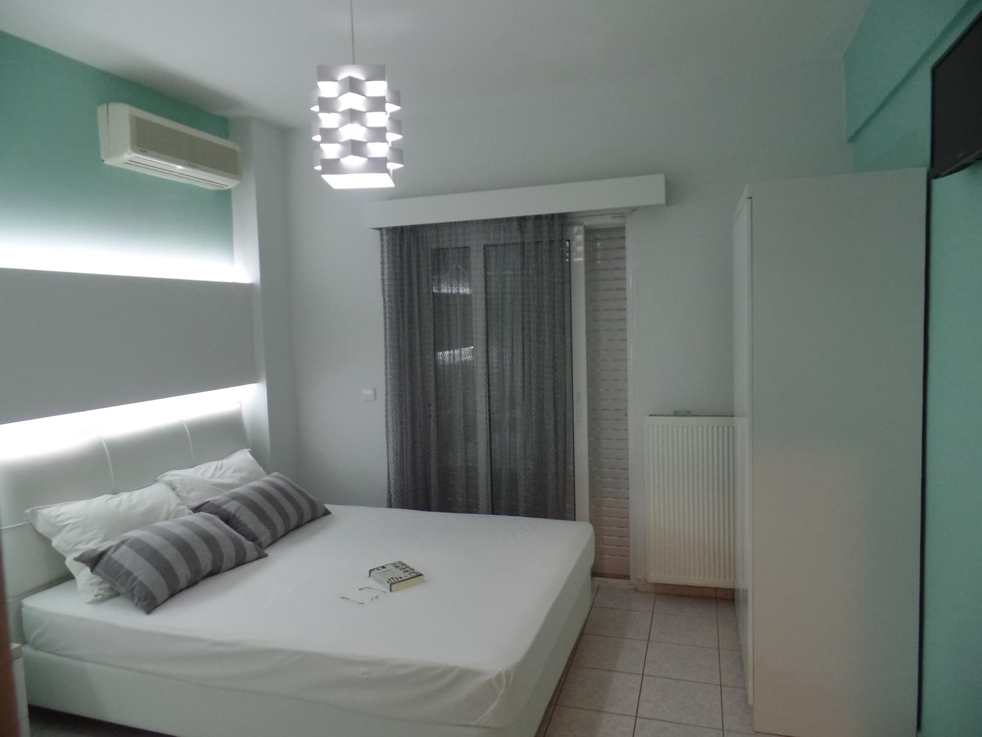 Ouzas  Luxury Hotel