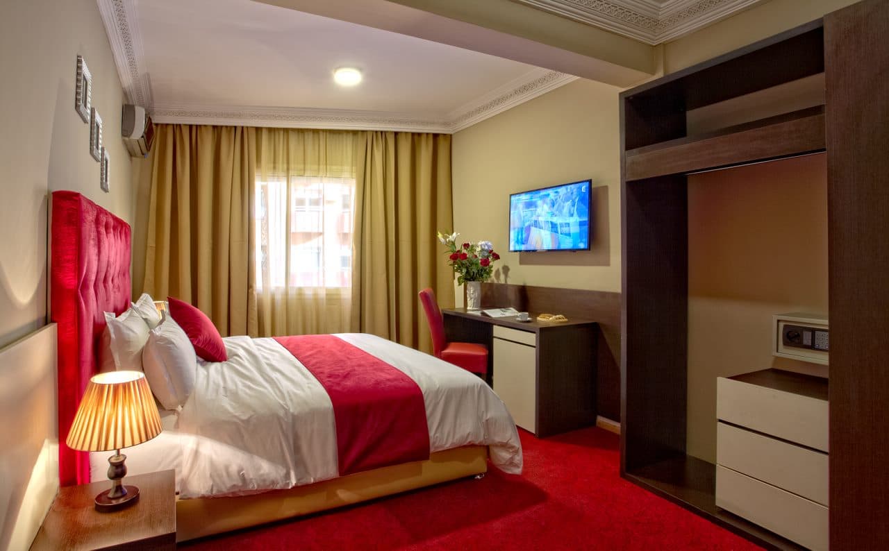 Yaad City Hotel