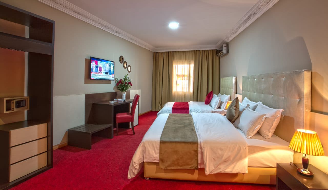 Yaad City Hotel