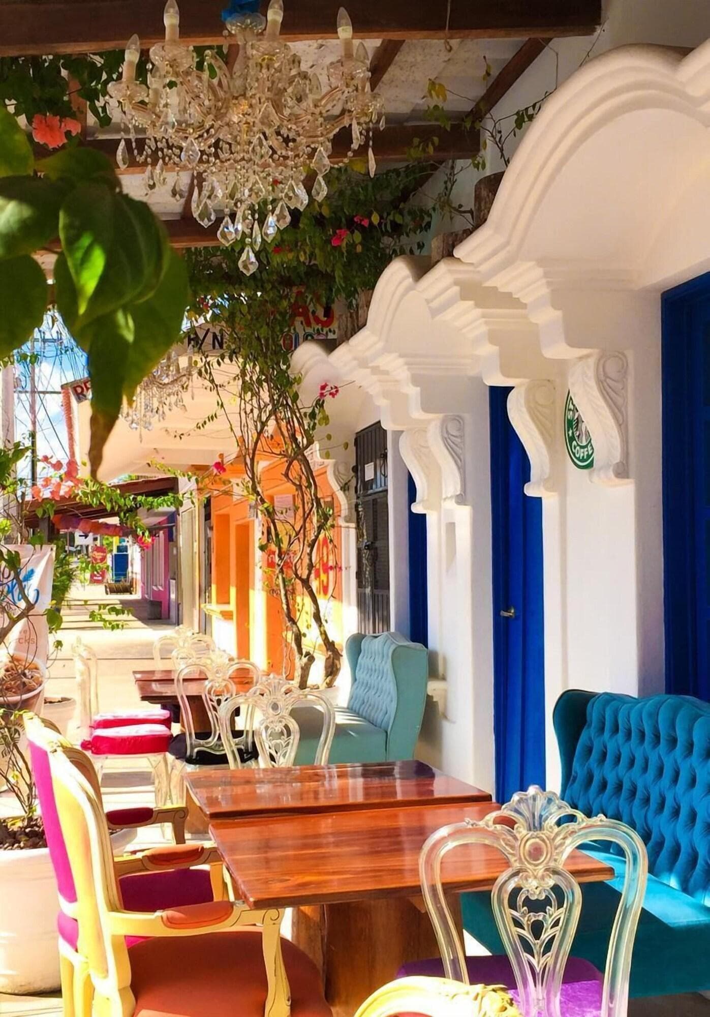 Toto Blue Hotel Boutique