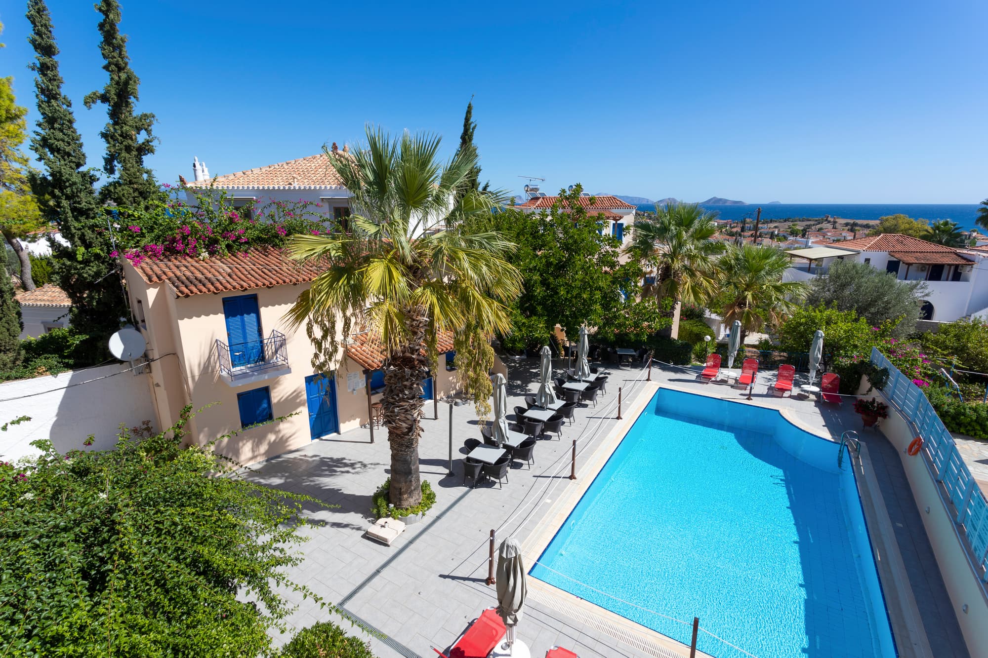 Vanas Apartments