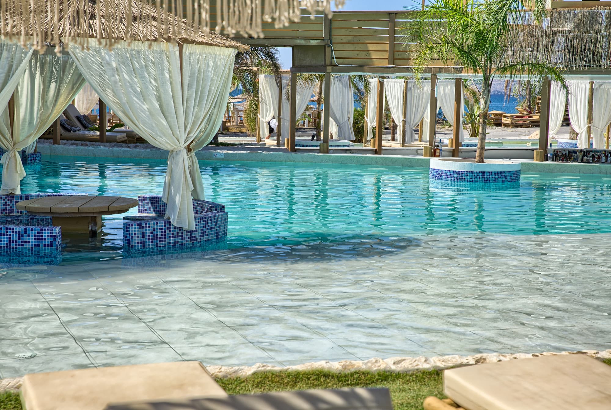 Alia suites & Alia beachfront suites and spa