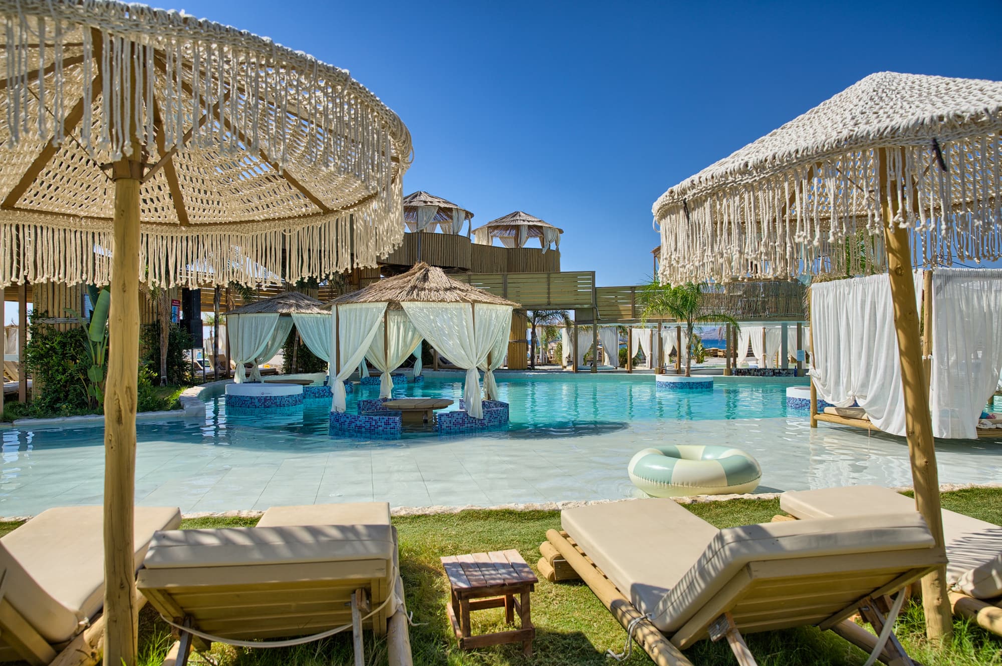 Alia suites & Alia beachfront suites and spa
