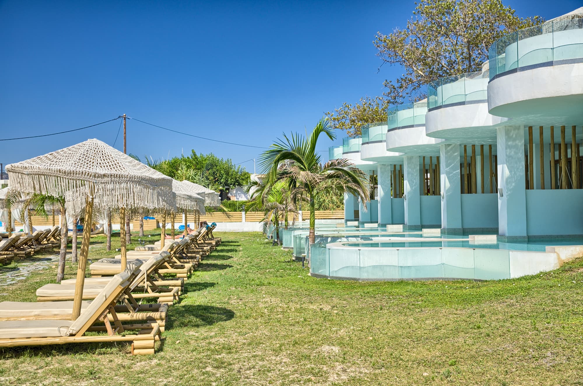Alia suites & Alia beachfront suites and spa