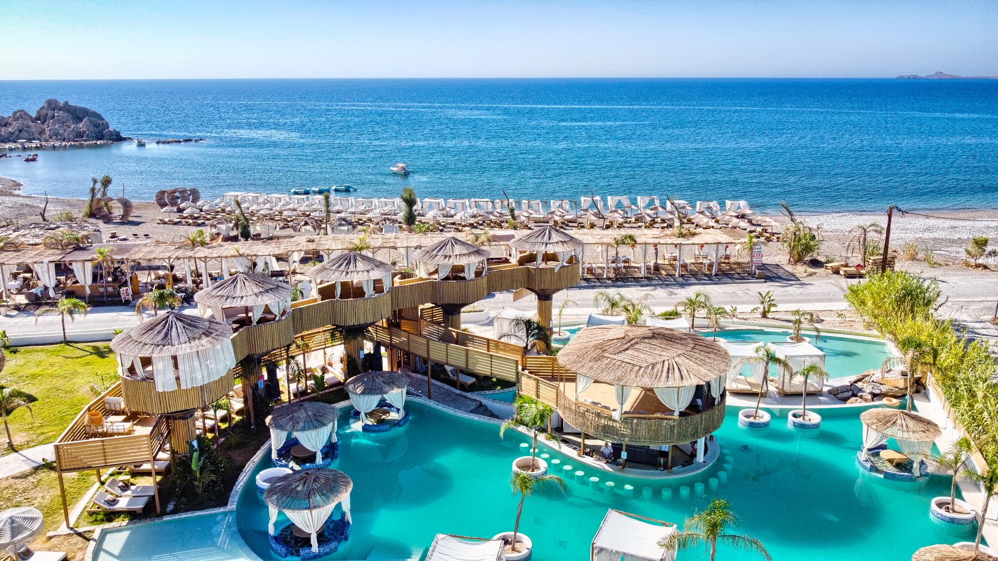Alia suites & Alia beachfront suites and spa