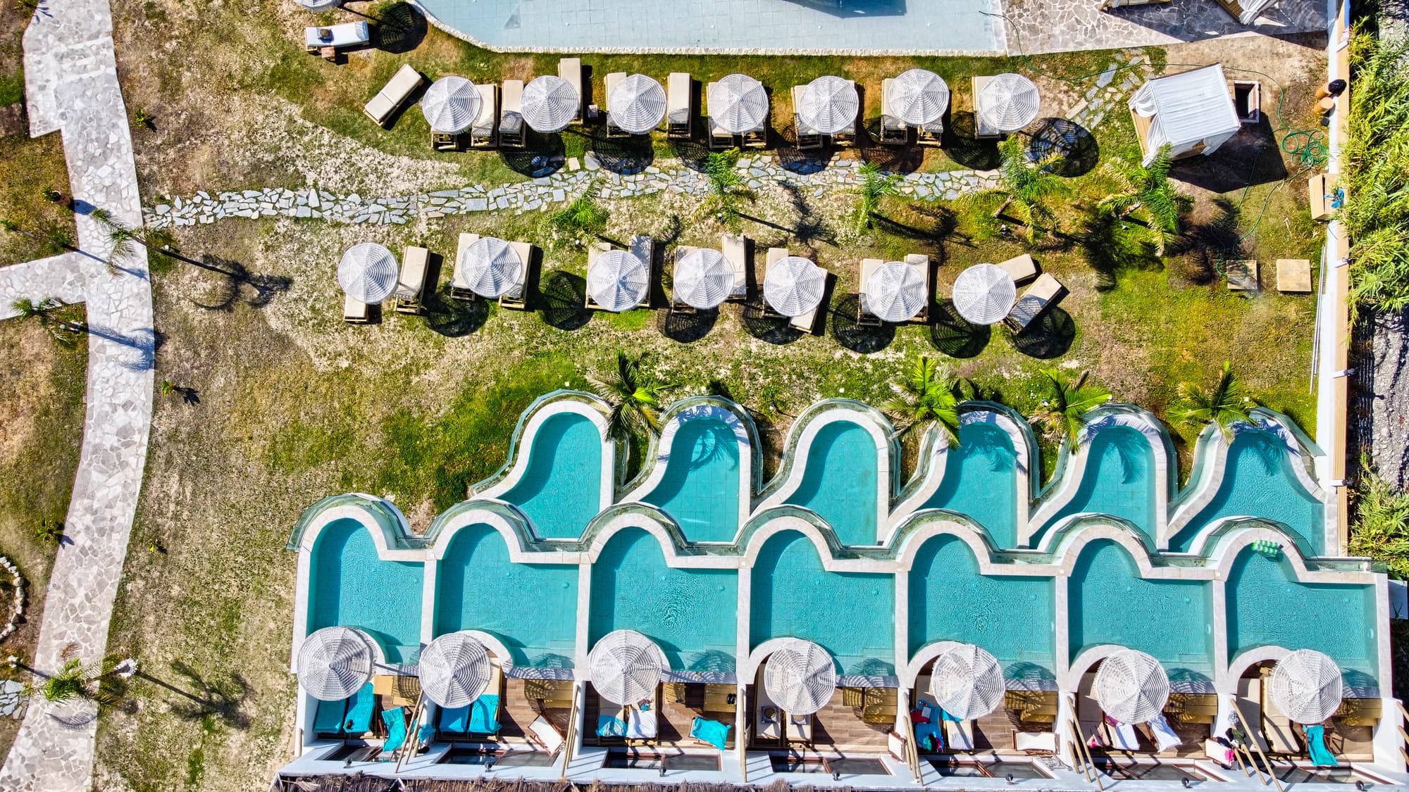 Alia suites & Alia beachfront suites and spa