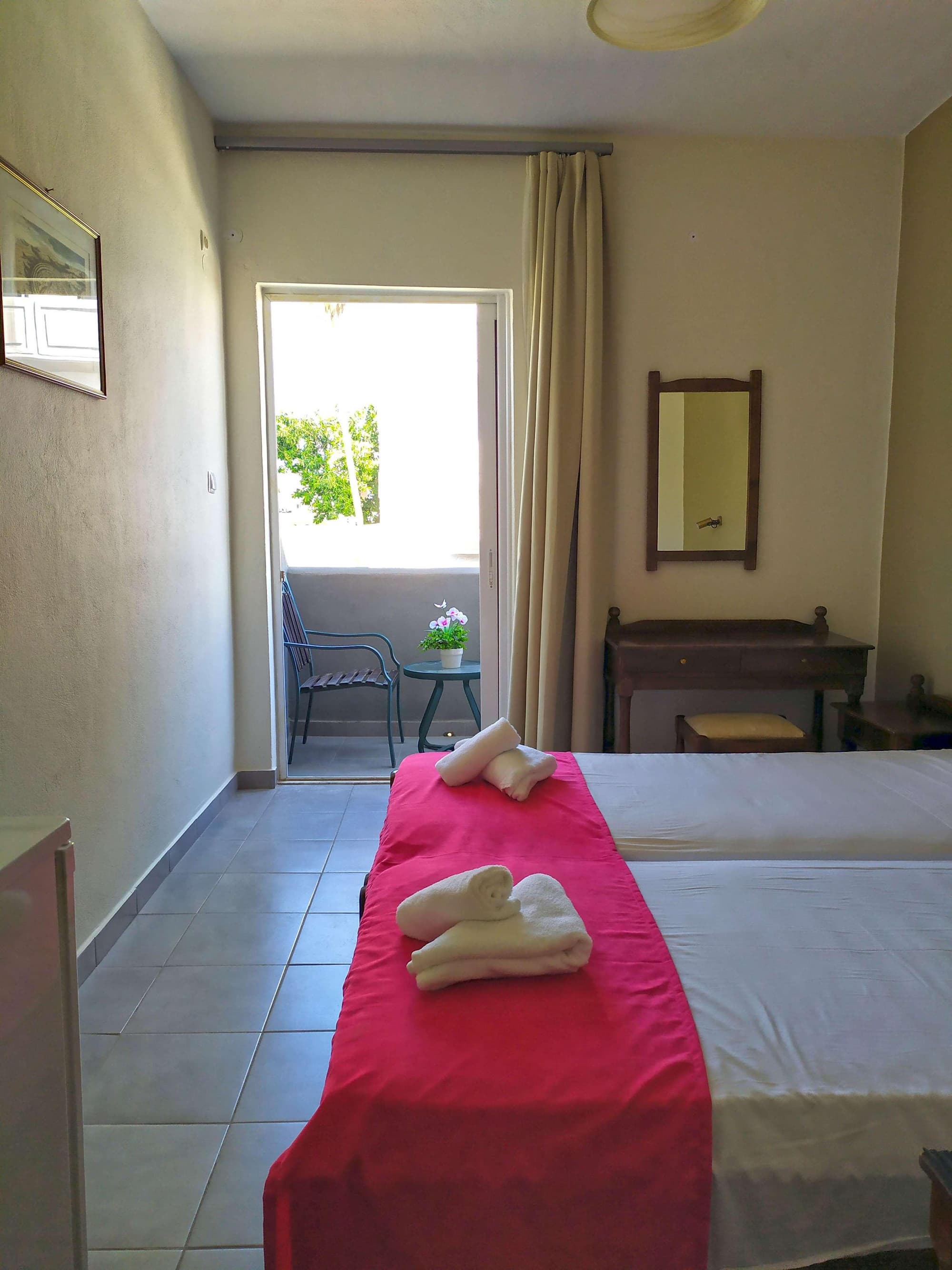 Silver Beach Hotel, Room