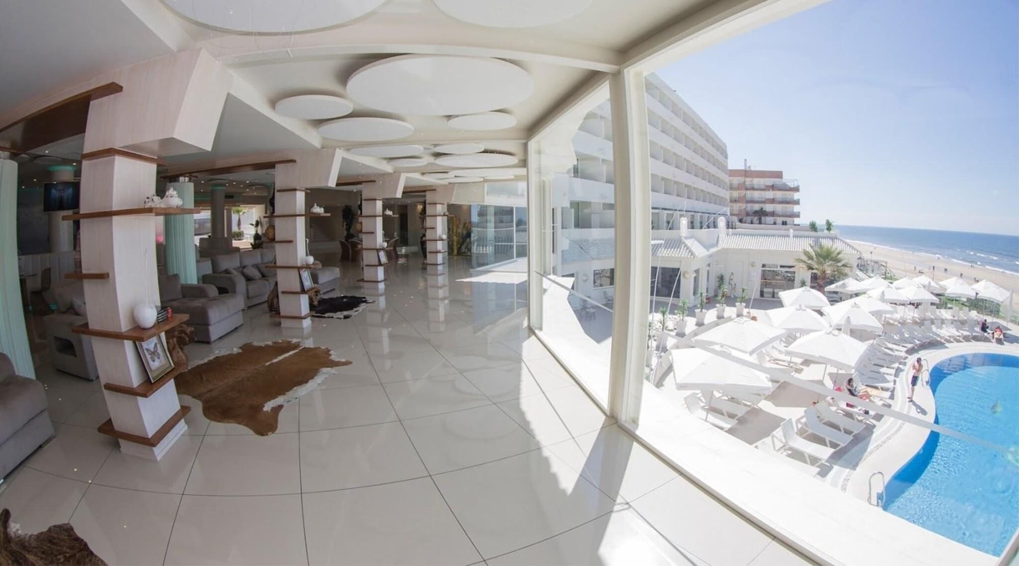 Onhotels Ocean Front