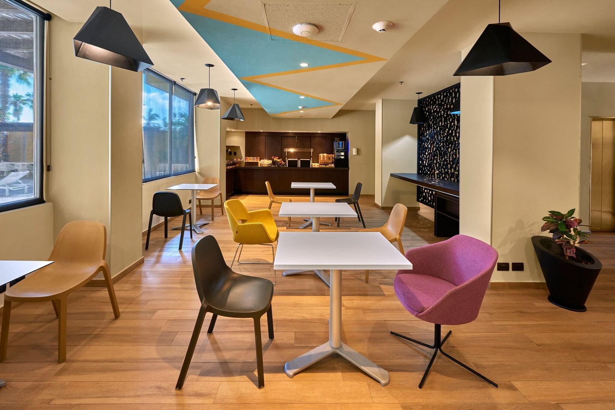 City Suites Cabo San Lucas, Restaurant