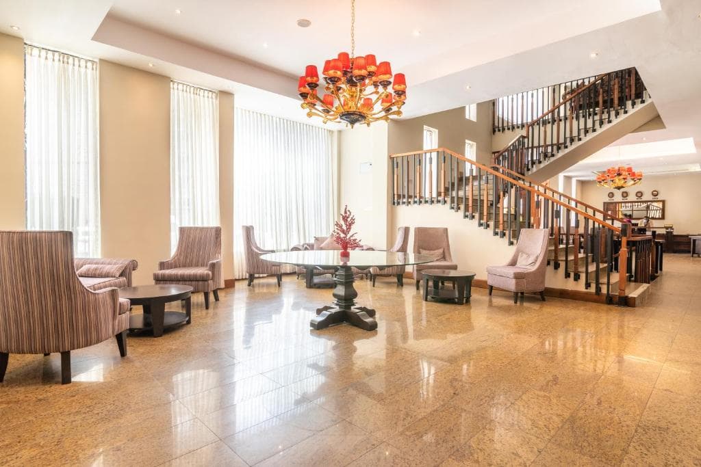Oak Ray Regency Hotel