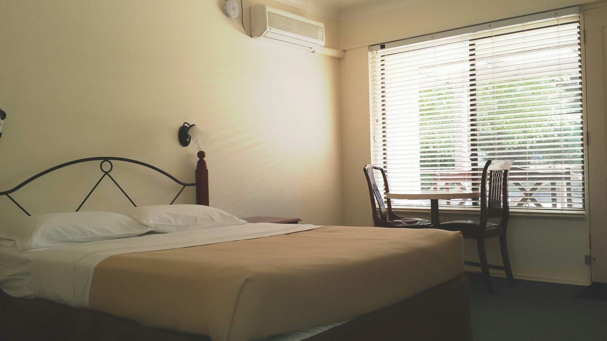 Karri Forest Motel