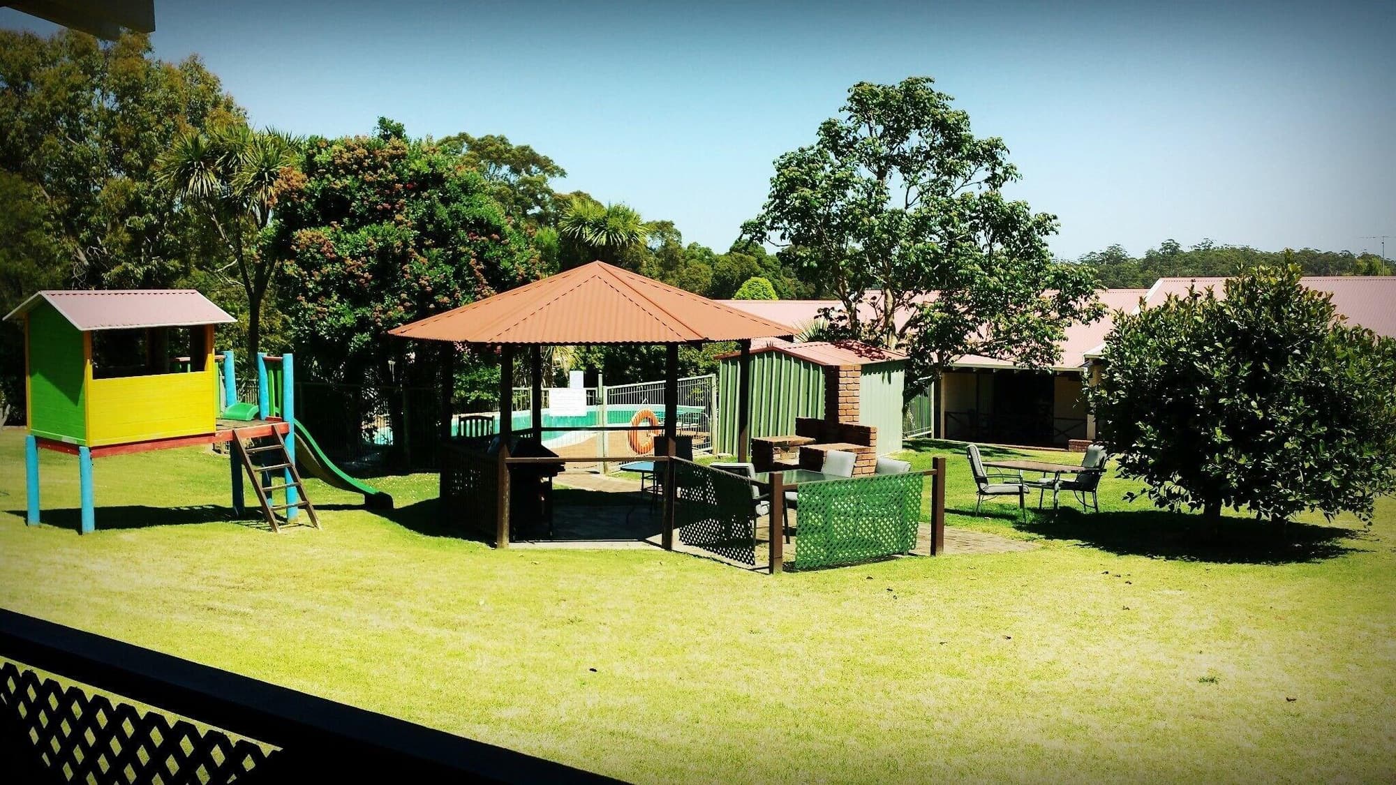 Karri Forest Motel