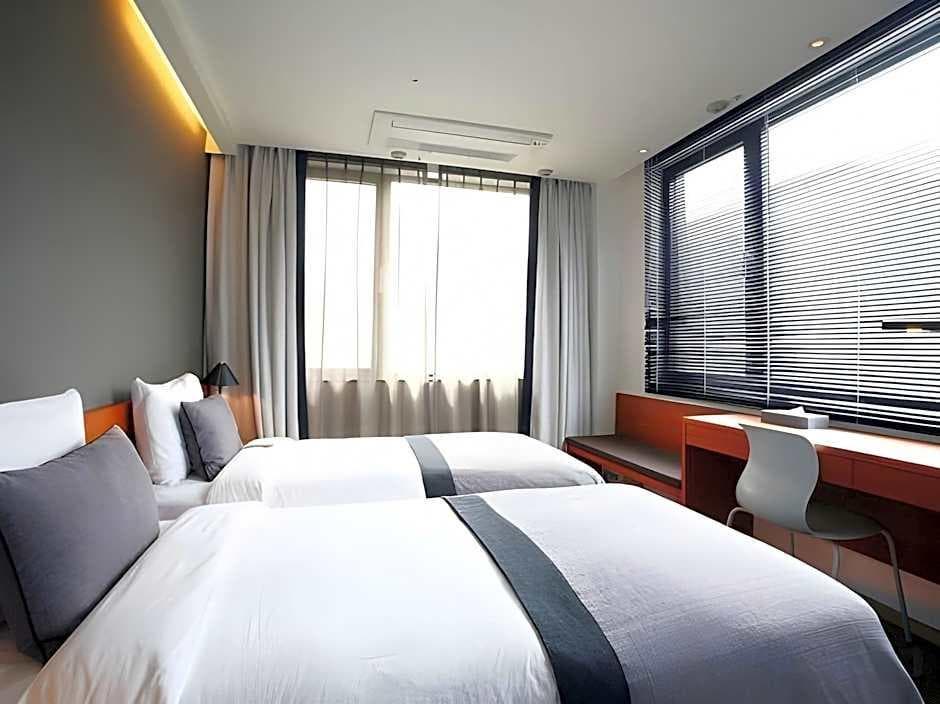 Hotel ShinShin Myeongdong
