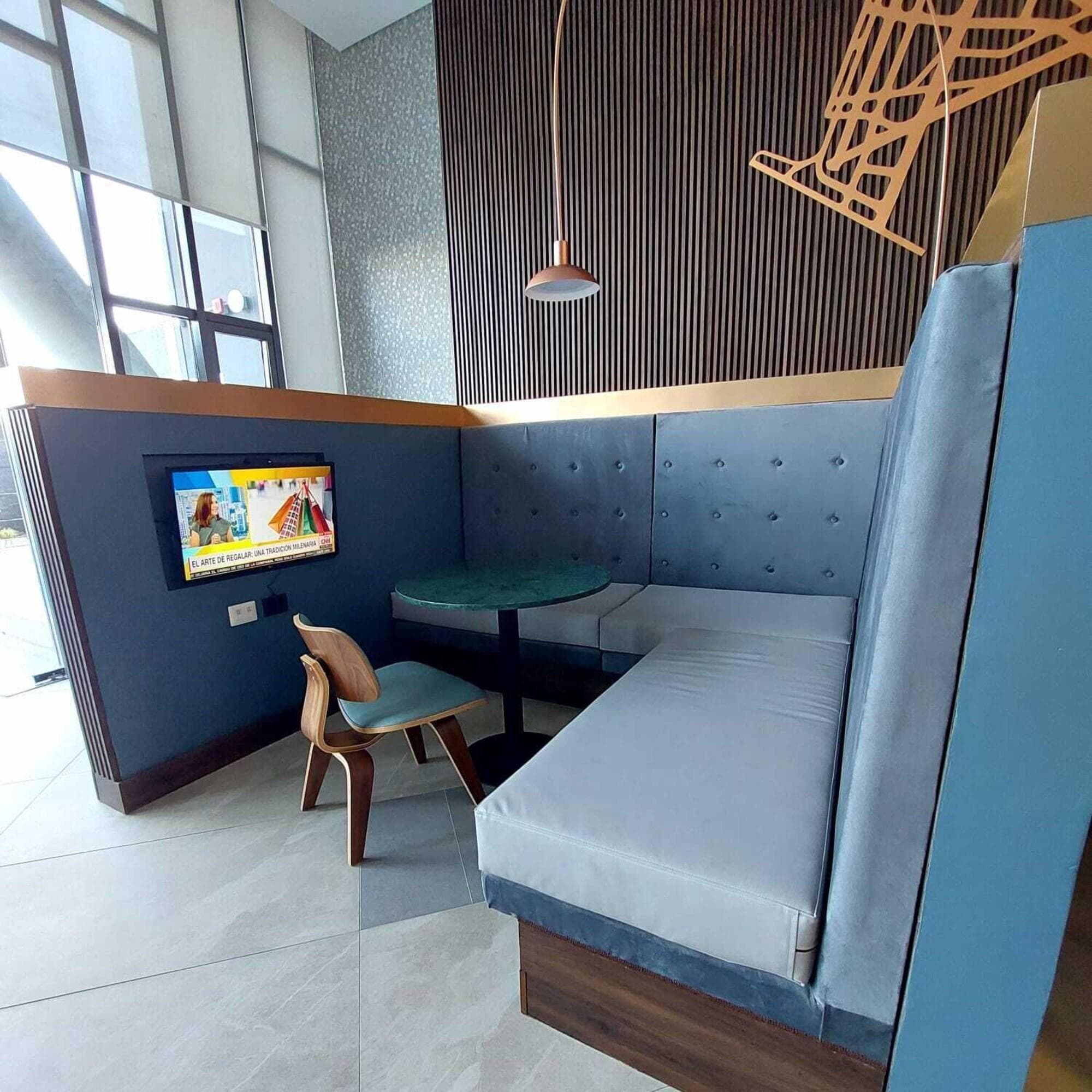 Courtyard by Marriott Santiago Airport