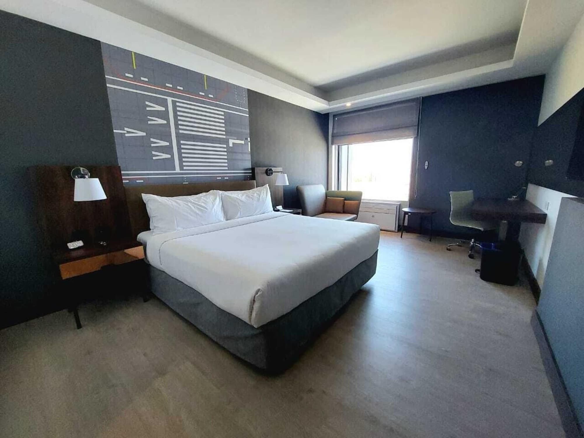 Courtyard by Marriott Santiago Airport