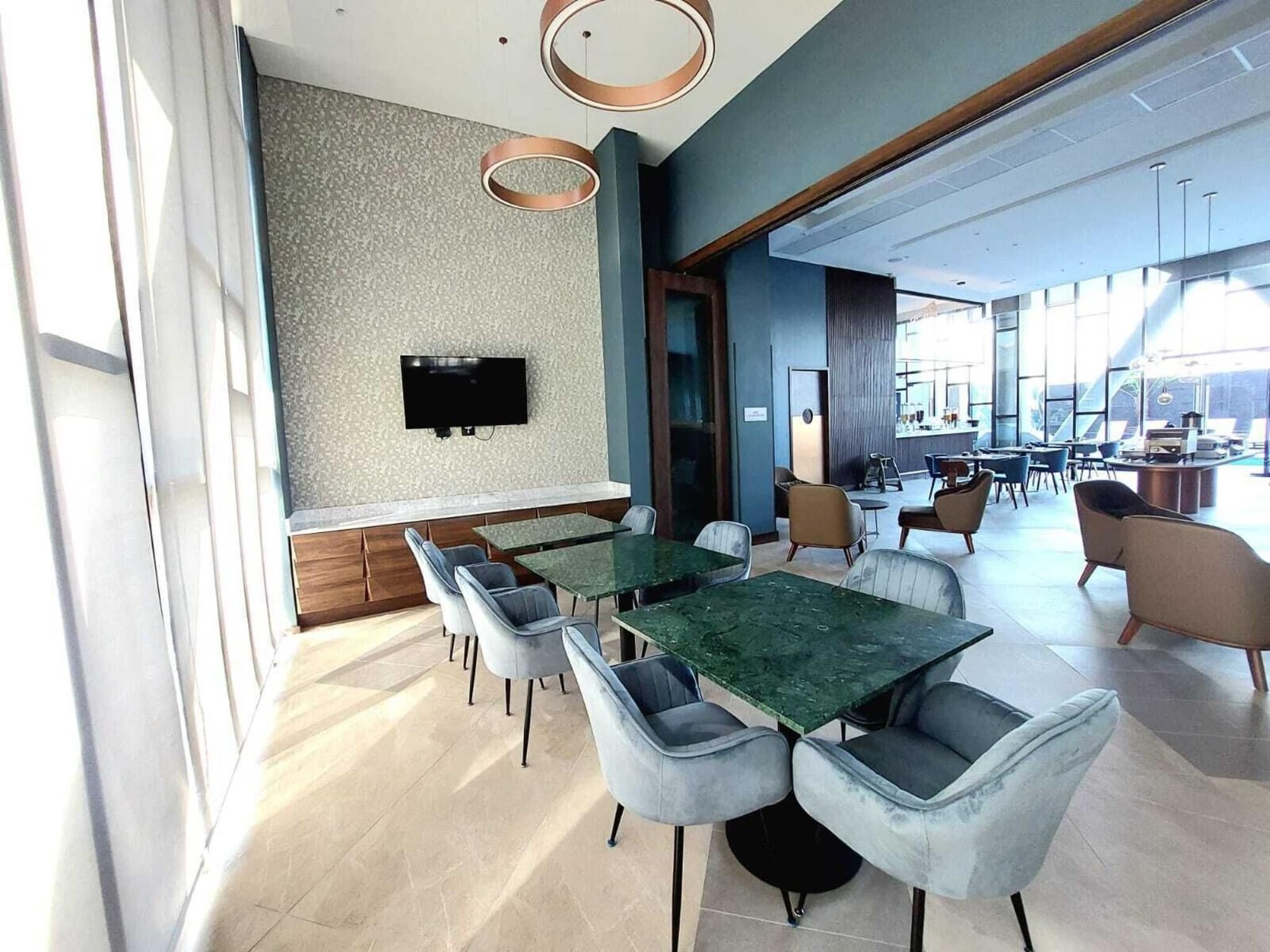Courtyard by Marriott Santiago Airport