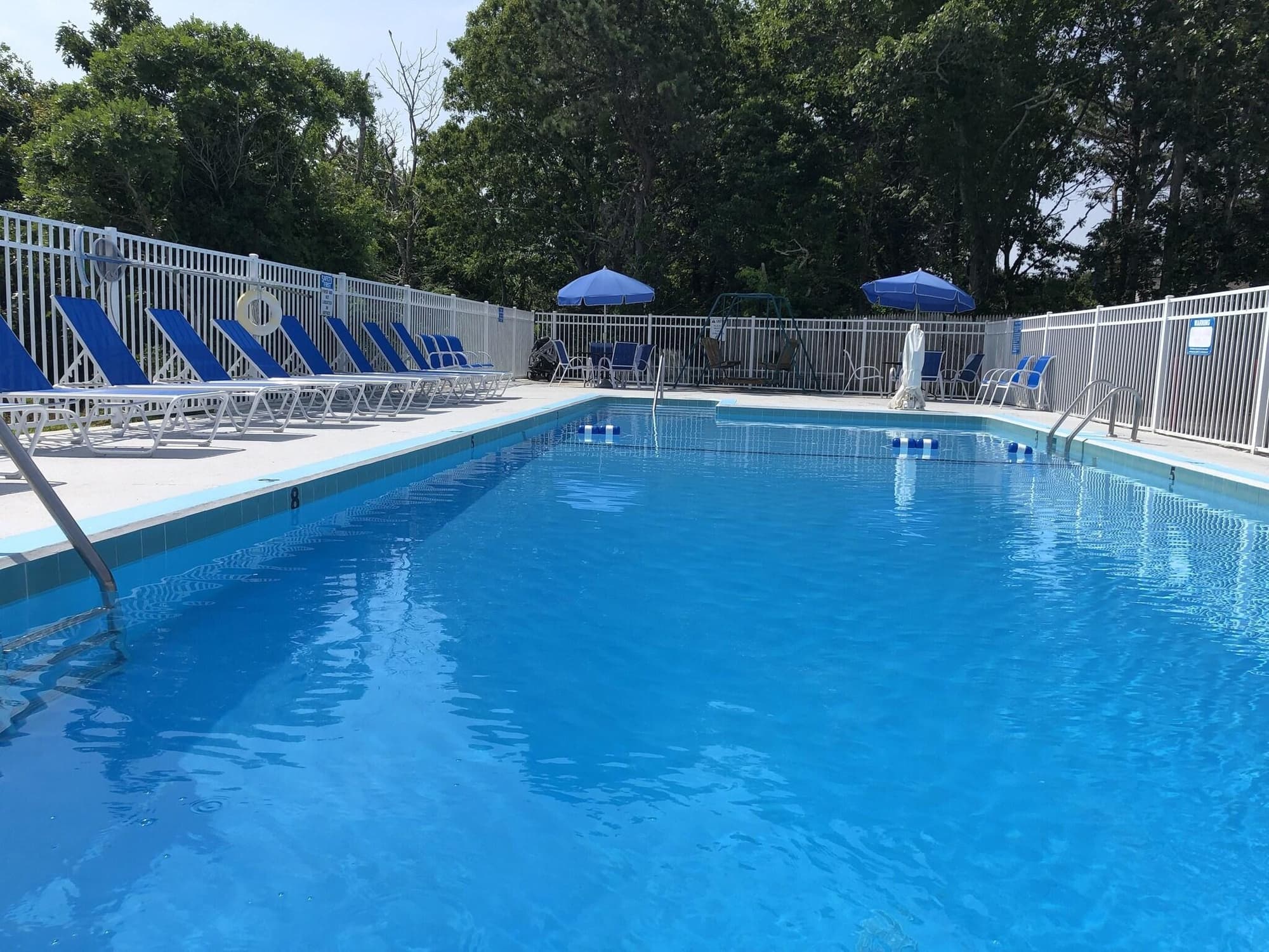 Travelodge By Wyndham Cape Cod Area