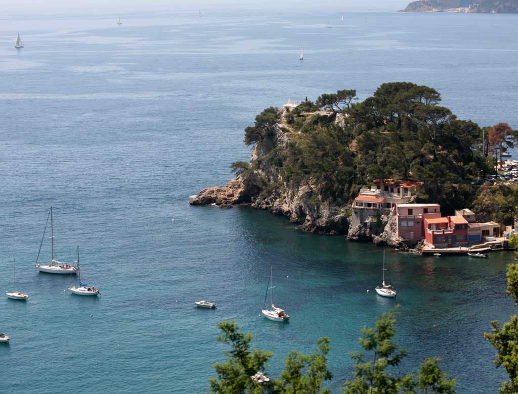 BRIT HOTEL TOULON - Parc Azur