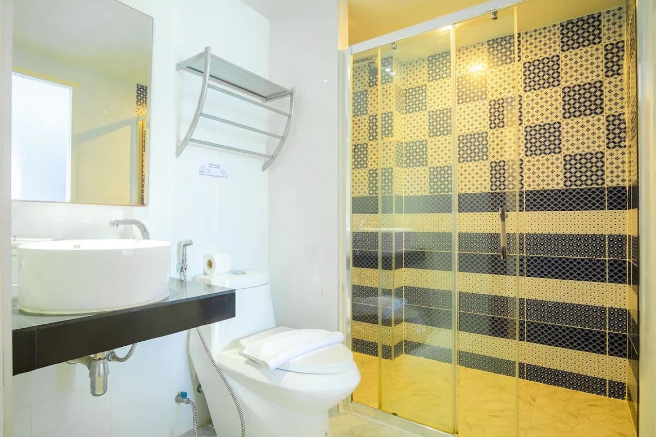 Patong Buri Resort