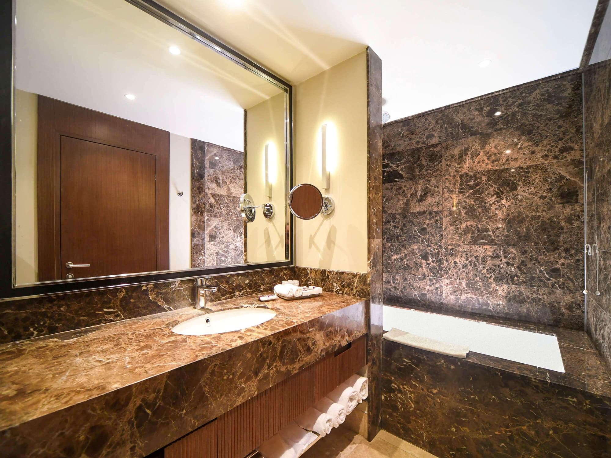 Mercure Istanbul West  & Convention Center