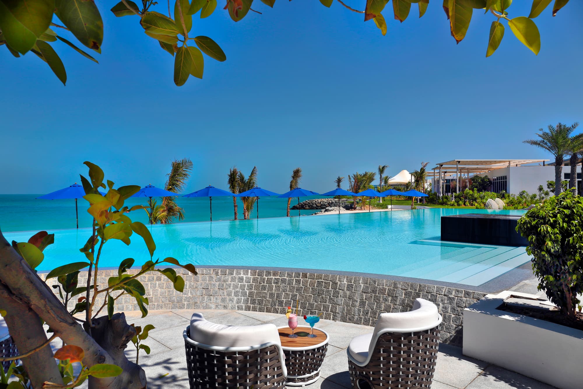 Nurai Island Hotel, Pool