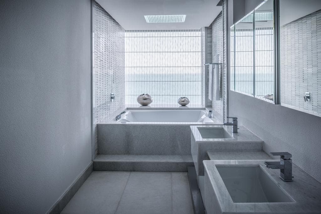 Nurai Island Hotel